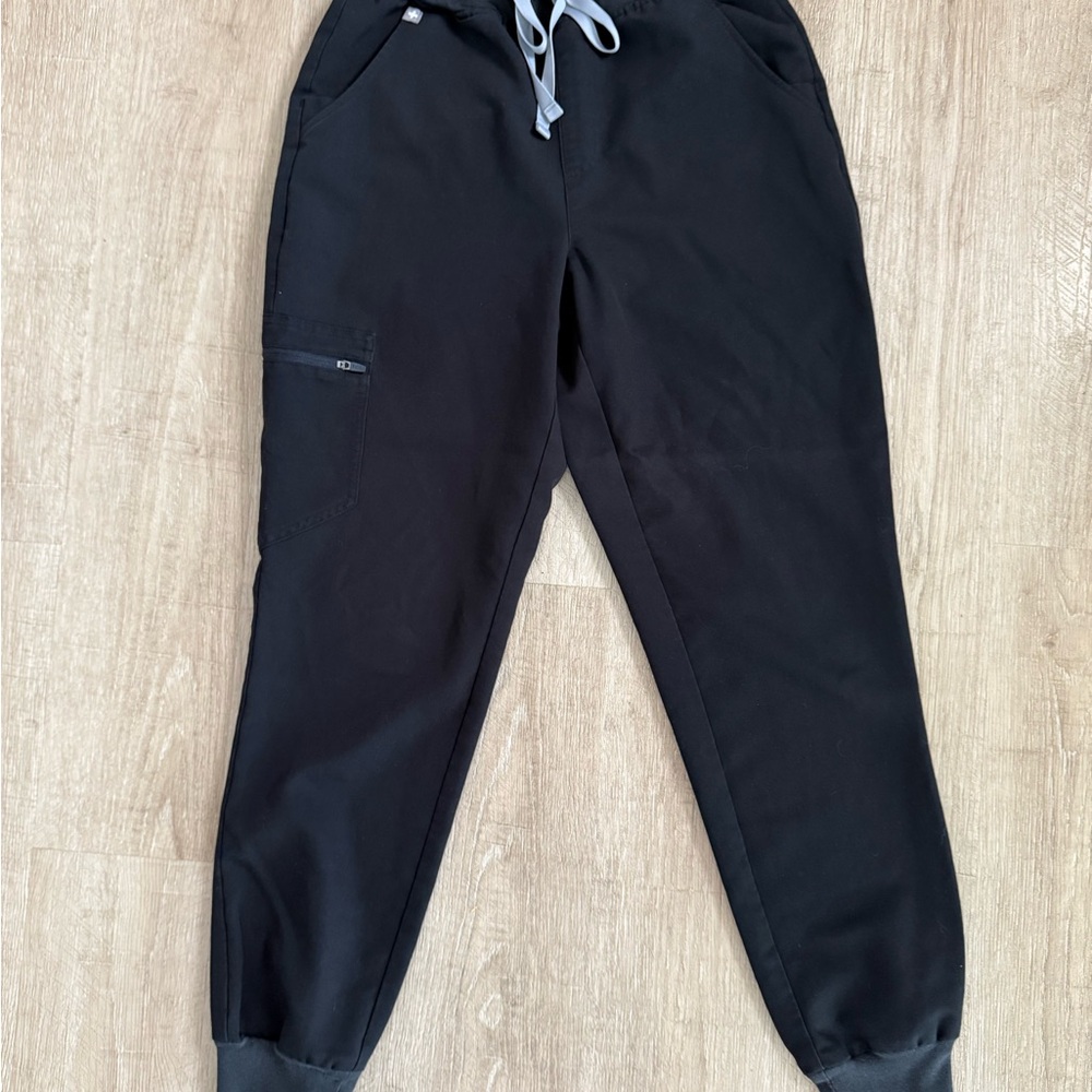 FIGS Zamora Jogger Scrub Pants – Black – Size Small Regular